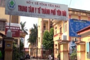 Cảnh cáo Giám đốc Trung tâm Y tế Thành phố Yên Bái do vi phạm trong phòng, chống dịch bệnh Covid-19