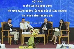 Các diễn giả đều cho rằng Chính phủ cần có những giải pháp thiết thực, mạnh mẽ và chuyên biệt hơn để giúp hộ kinh doanh hồi phục, phát triển