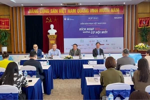 Quang cảnh buổi họp báo