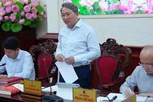 Bộ trưởng Bộ Tư pháp Nguyễn Hải Ninh chủ trì phiên họp