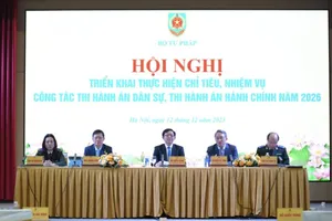 Phó Thủ tướng Hồ Quốc Dũng cùng các đồng chí lãnh đạo Bộ Tư pháp chủ trì hội nghị 