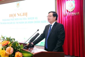 Phó Thủ tướng Hồ Quốc Dũng phát biểu tại hội nghị