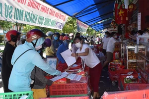 TPHCM vừa ban hành bộ tiêu chí an toàn phòng dịch tại cơ sở sản xuất, kinh doanh thương mại