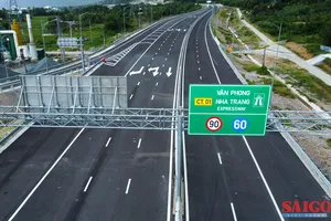 13km cuối cùng của cao tốc Vân Phong – Nha Trang trước ngày thông xe