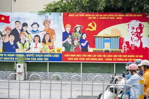 Rợp sắc cờ chào mừng Đại hội Đại biểu Đảng bộ TPHCM 