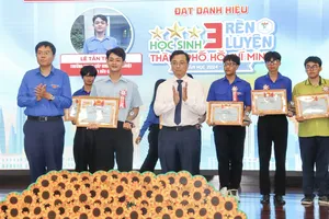 Tuyên dương 87 gương “Học sinh 3 rèn luyện TPHCM”