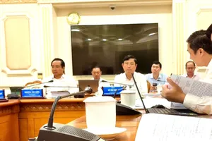 Buổi làm việc chiều 18-12. Ảnh: CHÂU VŨ