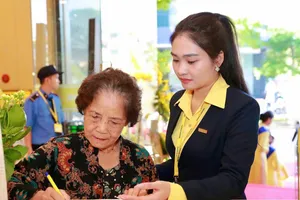 TPHCM: Tín dụng 11 tháng đạt hơn 5 triệu tỷ đồng