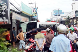 ​Một người đàn ông vào quán cà phê rồi tử vong trong nhà vệ sinh