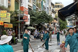 Lực lượng chức năng phong tỏa giải quyết hiện trường