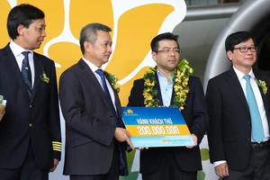 Vietnam Airlines đón hành khách thứ 200 triệu