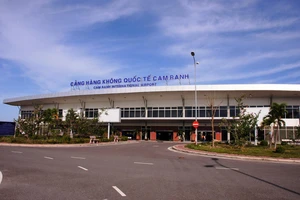 Sân bay quốc tế Cam Ranh