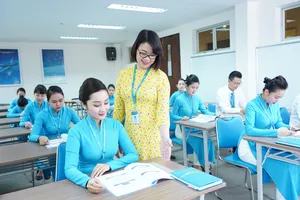 Tiếp viên hàng không luôn được đào tạo bài bản