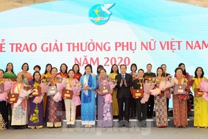 Lễ trao giải thưởng Phụ nữ Việt Nam 2020