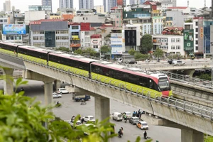 Đường sắt Nhổn - ga Hà Nội đã khai thác đoạn trên cao