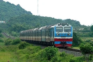 Giao nhiệm vụ lập báo cáo nghiên cứu tiền khả thi 5 dự án đường sắt trọng điểm