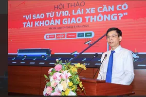 Cần hỗ trợ người dân chuyển đổi tài khoản thu phí sang tài khoản giao thông