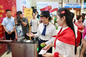 Ga Hà Nội đã khai trương ứng dụng sinh trắc học để làm thủ tục đi tàu, tạo thuận lợi cho hành khách ngay trong dịp cao điểm 2-9