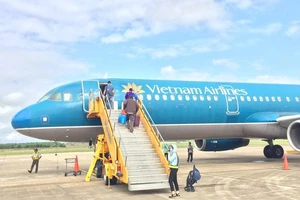 Tạo tài khoản Bông Sen Vàng ảo để chiếm đoạt hàng chục tỷ đồng của Vietnam Airlines