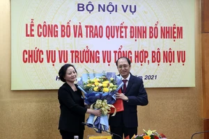 Bộ Nội vụ có Vụ trưởng mới thông qua thi tuyển