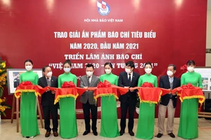 Trao giải ấn phẩm báo chí tiêu biểu cuối năm 2020, đầu năm 2021