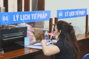 Lý do chọn Hà Nội và Thừa Thiên Huế để cấp phiếu lý lịch tư pháp trên VNeID