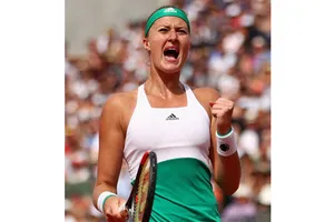 Niềm vui chiến thắng của Kristina Mladenovic