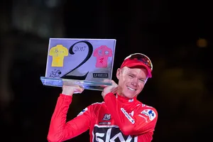 Chris Froome đi vào lịch sử với "cú đúp" Tour - Vuelta