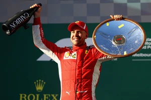 Niềm vui chiến thắng của Sebastian Vettel