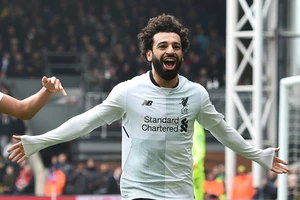 Salah ăn mừng sau khi ghi bàn vào lưới Crystal Palace, anh được nhiều người Ai Cập bầu làm Tổng thống