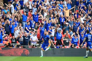 Sự phấn khích của các CĐV Chelsea