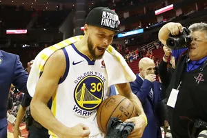 Sự phấn khích của Stephen Curry
