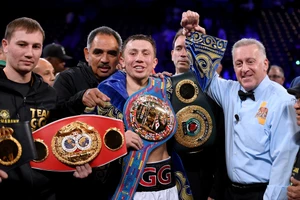 Golovkin đang sở hữu các đai vô địch hạng trung của WBA (Super), WBC và IBO