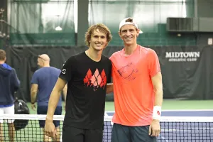 Anderson (phải) và Zverev, một thành viên của Tuyển châu Âu