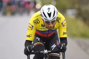 Jhonatan Narvaez trong màu áo của Quick-Step Floors