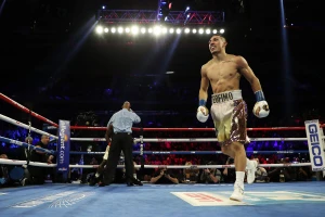 Thắng đai IBF, Lopez mới có tư cách thách đấu Lomachenko