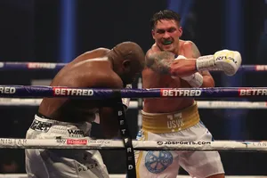 Usyk đang ép AJ phải đối mặt với mình