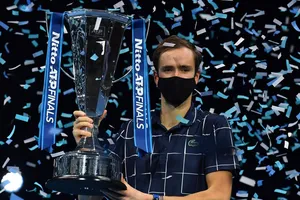 Medvedev vô địch ATP Finals 2020