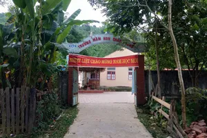 Hiệu trưởng trường mầm non nghi treo cổ tại nhà riêng