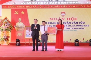 Phó Thủ tướng Trần Lưu Quang dự Ngày hội Đại đoàn kết toàn dân tộc tại Thanh Hóa