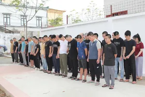 Bắt giữ gần 100 đối tượng tham gia lừa đảo hơn 2.000 tỷ đồng