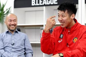 張本天傑（右）。（圖片來源：互聯網）