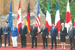 出席G7峰會領導人合照。（圖片來源：互聯網）