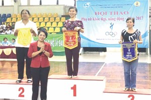 第五郡婦女會獲市級健美賽一等獎。（圖片來源：海韻）