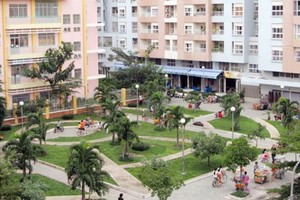 發展都市綠化帶，既確保居住生態環境，又可維持各類動植物的生存地帶。