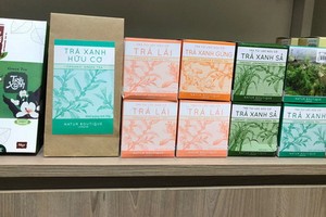 SASCO在新山一機場的正宗有機食品店。