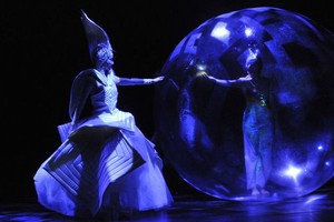 “海洋慶典”的藝術節目。