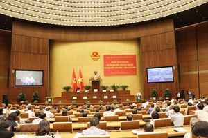 第十二屆黨中央書記處昨(29)日在河內主會場與全國63省市分會場舉行全國幹部學習和貫徹黨十二屆七中全會決議的視頻會議。