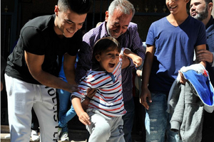 抵達西班牙的移民者。