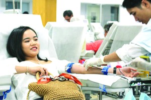 向癌症病童捐獻逾千血液單位